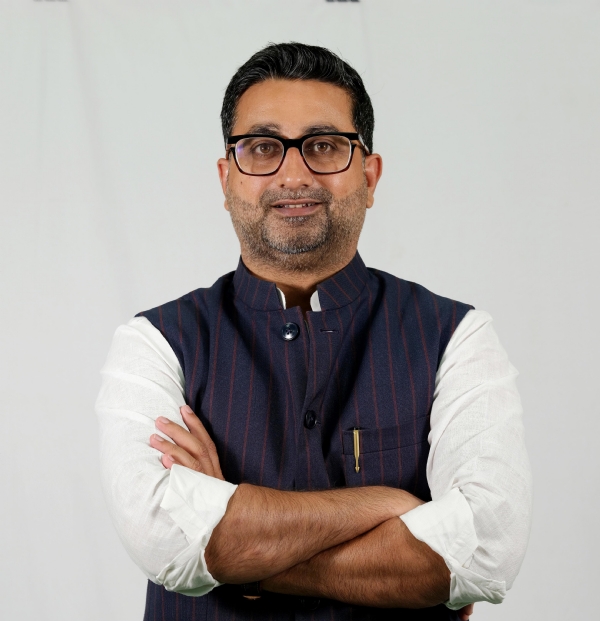 राज्य मंत्री दानिश आजाद अंसारी