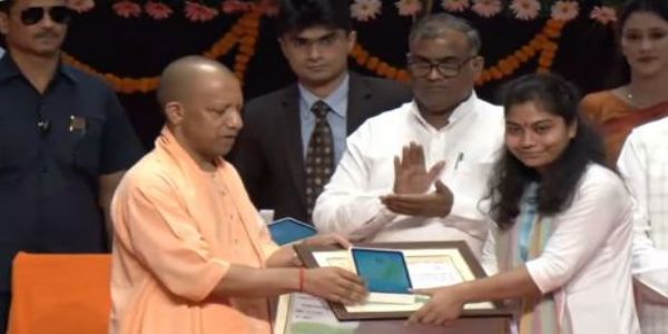 विकसितभारतस्य अग्रदूतः जातो युवकमंगलदलम् : योगी आदित्यनाथः
