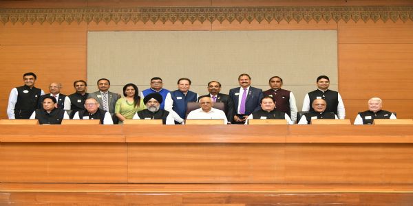 मुख्यमंत्री लायन्स् क्लब इत्यस्य अन्ताराष्ट्रियप्रतिनिधिभिः सह गोष्ठीं कृतवान्