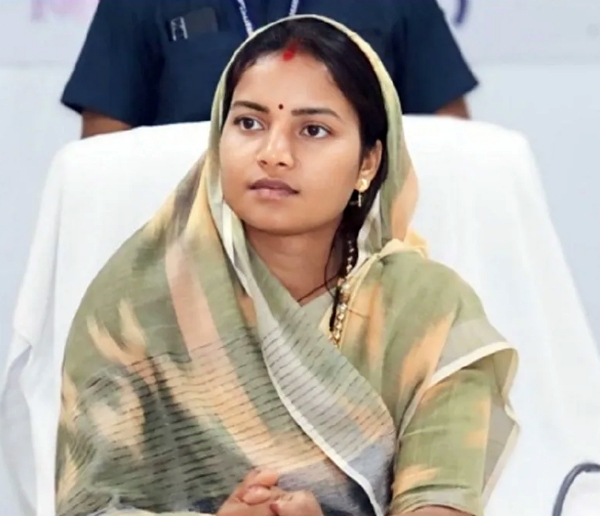 मंत्री लक्ष्मी राजवाड़े