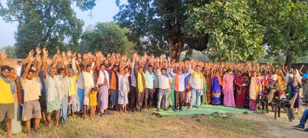 विशेष ग्रामसभा में अडानी कंपनी की प्रस्तावित कोयला खदान के जनसभा मे जनसुनवाई निरस्त करने का निर्णय