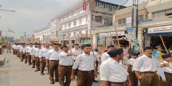 राष्ट्रीयस्वयंसेवकसंघस्य स्थापना-दिवसस्य अवसरपर्यन्तं मुरादाबाद-महानगरे २६ स्थलेषु पदसंचलनं निर्गतम्