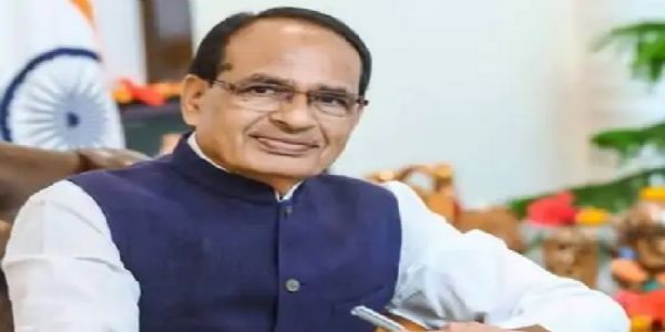 केन्द्रीयमन्त्री शिवराजसिंहः चौहानः अद्य विदिशारायसेनजनपदयोः प्रवासे अस्ति