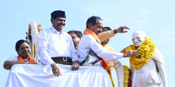 “राष्ट्रपिता महात्मा गांधीजनानाम् आदर्शाः अद्यापि प्रासङ्गिकाः सन्ति, शास्त्रीजनस्य योगदानं च स्मरणीयं।” — मदनराठौडः