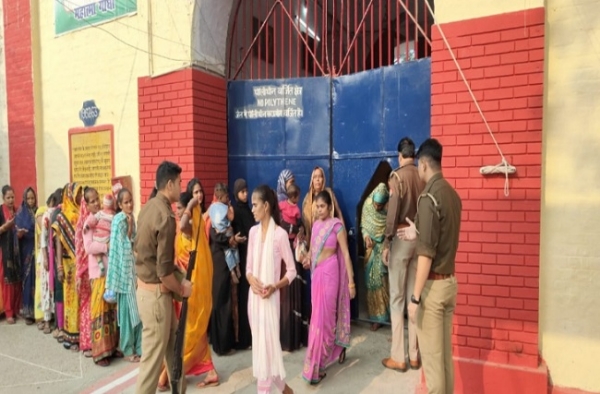बंदी भाइयों से मुलाकात (प्रतीकात्मक तस्वीर)
