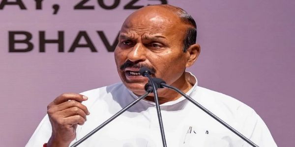 मध्यप्रदेशस्य केन्द्रीयमन्त्री डॉ. वीरेन्द्रकुमारः अद्य जबलपूरे रोजगारमेलायां सहभागी भविष्यति