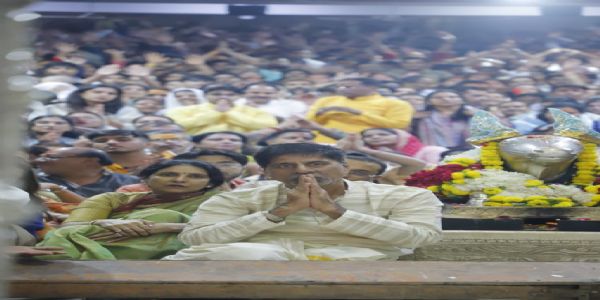 पूर्व क्रीडकः श्रीकांतोऽकरोत् महाकाल दर्शनम्