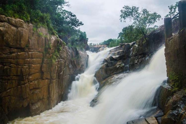 रानीदाह जलप्रपात रानीदाह जलप्रपात