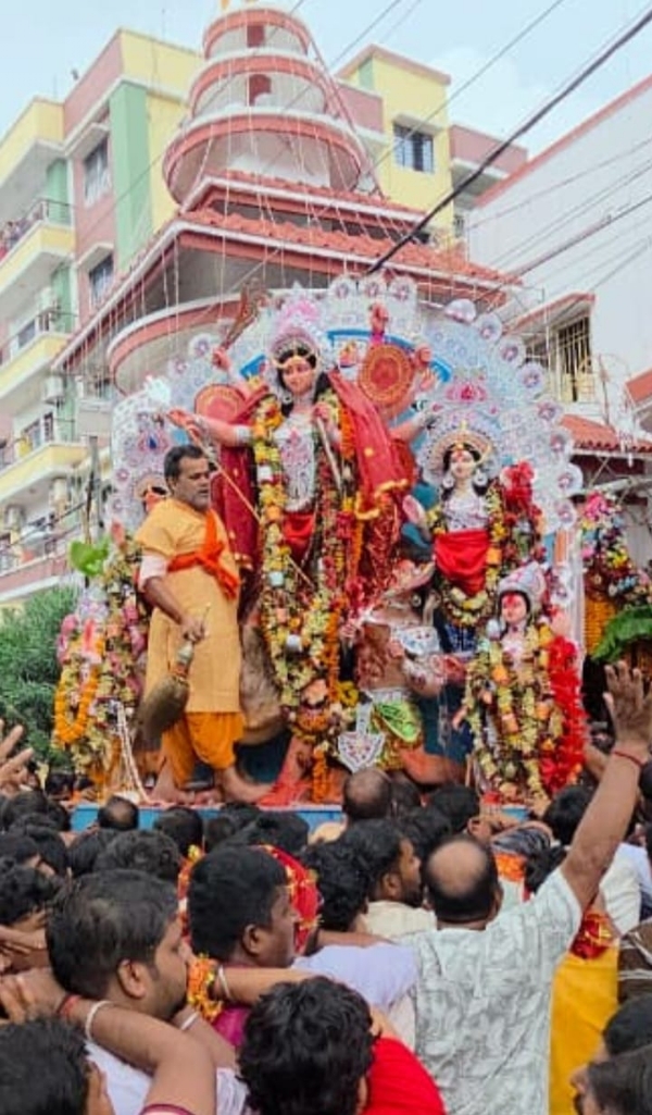 विसर्जन की तस्वीर