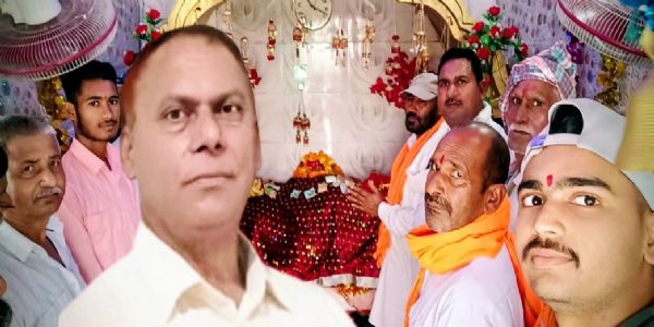 सहारनस्य आशापूर्णी मंदिरे श्रद्धालवः अर्पितवन्तः श्रद्धा सुमनांसि, जाता सामूहिकप्रार्थना