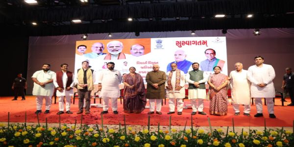 मुख्यमन्त्रिणा भूपेन्द्रेण पटेलेन सह राज्यस्तरीयं घुमन्तु-विमुक्तजाति-महासम्मेलनम्