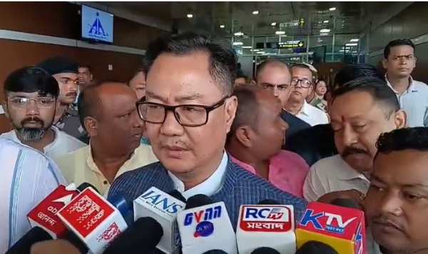 केंद्रीय मंत्री किरेन रिजिजू