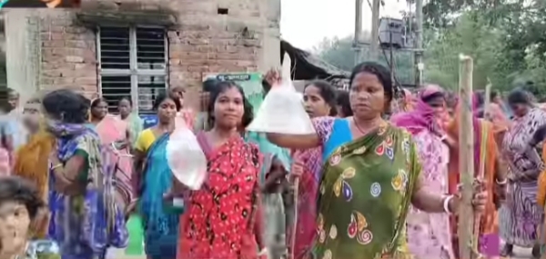 Chandrakona-SHG-Women-Alcohol-Raid-Destroyed
