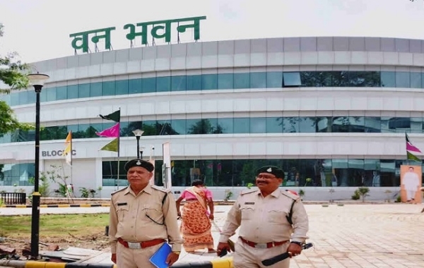 वन भवन में कमेंडेशन डिस्क अलंकरण समारोह व प्रशस्ति पत्र का वितरण आज