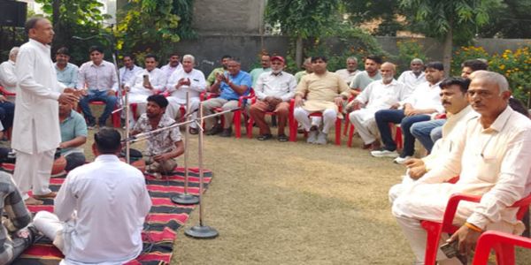 सोनीपतम् - हरियाणादिवसस्य अवसरे गोहानानगरस्य भाजपाकार्यालये सांस्कृतिक-उत्सवः आयोजितः आसीत्