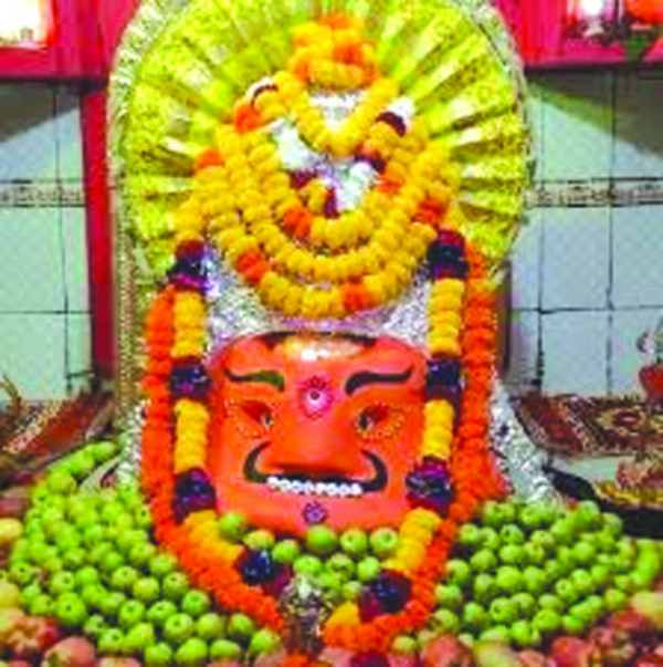 माया देवी के समीप स्थित भैरव मंदिर माया देवी के समीप स्थित भैरव मंदिर