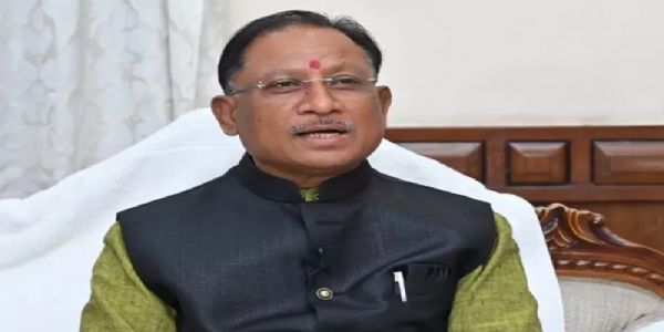 मुख्यमन्त्री सायः अद्य जशपुरजनपदस्य यात्रायाम् अस्ति।