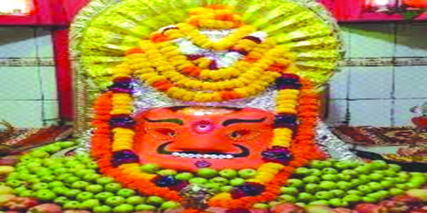 तीर्थनगरे श्रद्धया उत्साहेन च कालभैरवाष्टमी आचरिता।