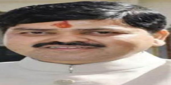 कांग्रेसदलेन प्रदेशस्य तथा सर्वेषां जनपदानां अध्यक्षानां घोषणा कृताः। गणेशः गोदियालः नवः प्रदेशाध्यक्षः निर्वाचितः अभवत्।