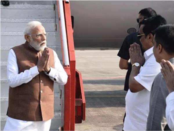 पीएम मोदी का सूरत आगमन (File Photo) पीएम मोदी का सूरत आगमन (File Photo)