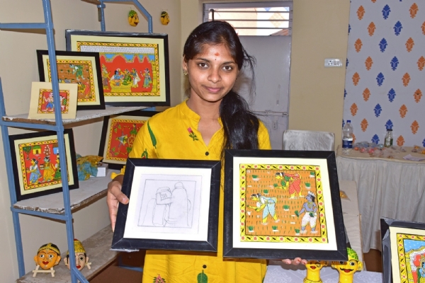 तेलंगाना की चेरियाल पेंटिंग तेलंगाना की चेरियाल पेंटिंग