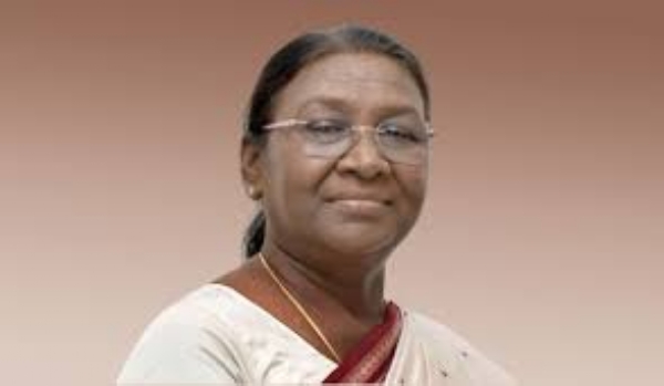 राष्ट्रपति द्रौपदी मुर्मु (फाइल फोटो) राष्ट्रपति द्रौपदी मुर्मु (फाइल फोटो)