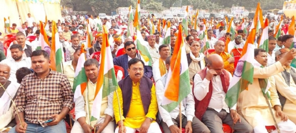 कार्य क्रम मे उपस्थित भाजपा कार्यकर्ता