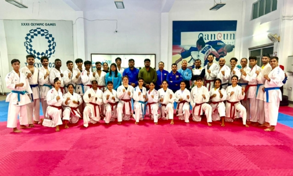 कराते खिलाड़ी कराते खिलाड़ी