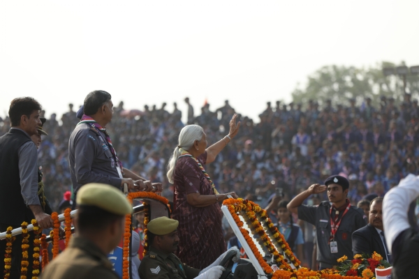 राज्यपाल आनंदी बेन ने झंडारोहण कर 19वीं राष्टीय जंबूरी का किया शुभारंभ राज्यपाल आनंदी बेन ने झंडारोहण कर 19वीं राष्टीय जंबूरी का किया शुभारंभ