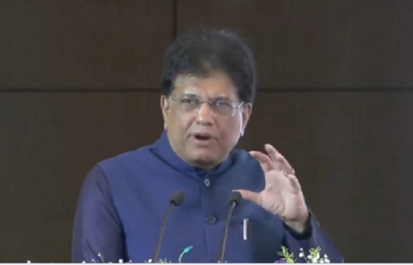 इंडो-कैनेडियन वाणिज्य चैंबर को संबोधित करते पीयूष गोयल