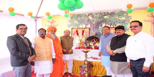 उज्जैनम् - राष्ट्रियशालेयमल्लखम्बप्रतियोगितायाः सोत्साहपूर्णशुभारम्भः