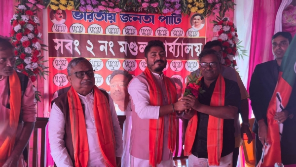 सबांग में शमसुल मिर्ज़ा का भाजपा प्रवेश सबांग में शमसुल मिर्ज़ा का भाजपा प्रवेश