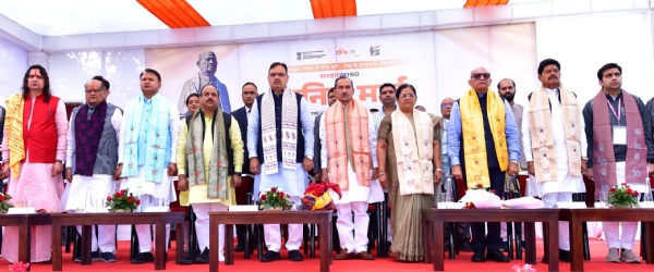 मुख्यमंत्री ने सरदार@150 के तहत यमुना प्रवाह यात्रा के दौरान। मुख्यमंत्री ने सरदार@150 के तहत यमुना प्रवाह यात्रा के दौरान।