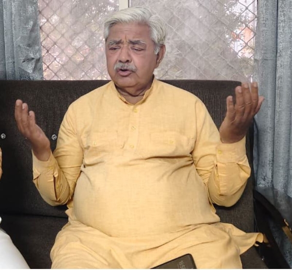 विश्व हिन्दू परिषद के अन्तरराष्ट्रीय अध्यक्ष आलोक कुमार विश्व हिन्दू परिषद के अन्तरराष्ट्रीय अध्यक्ष आलोक कुमार