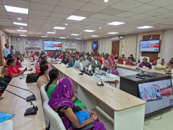 सारण में मुख्यमंत्री महिला रोजगार योजना से 17608 महिला लाभान्वित सारण में मुख्यमंत्री महिला रोजगार योजना से 17608 महिला लाभान्वित