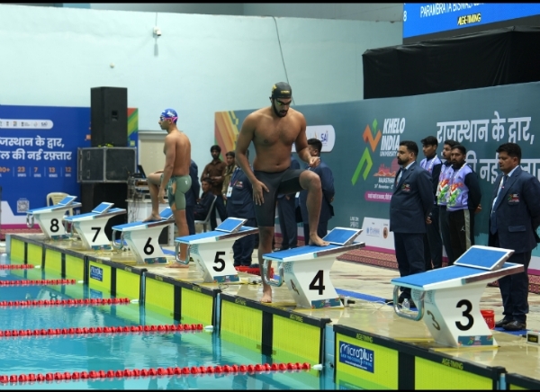 तैराक श्रीहरि नटराज तैराक श्रीहरि नटराज