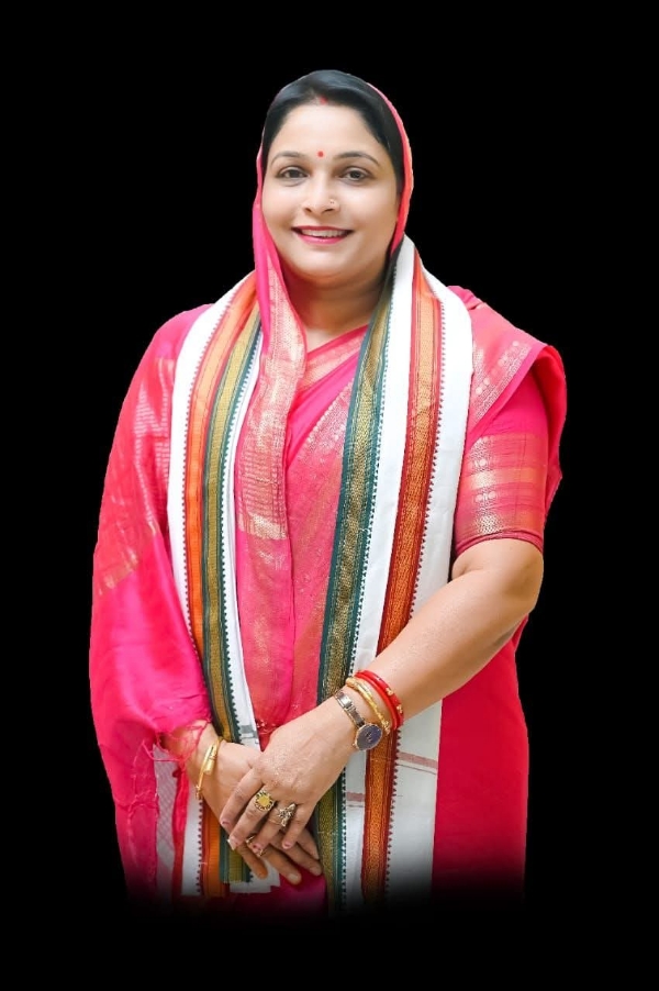 तारिणी नीलम चंद्राकर तारिणी नीलम चंद्राकर