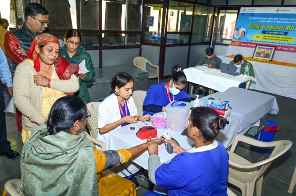 शांतिकुंज में निशुल्क स्वास्थ्य शिविर शांतिकुंज में निशुल्क स्वास्थ्य शिविर