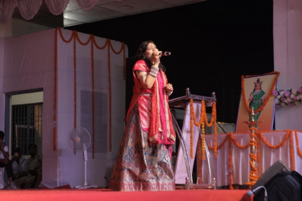 राज्योत्सव 2025 में छत्तीसगढ़ी लोक संस्कृति की झलक, अलका चंद्राकर की प्रस्तुति ने बांधा समां