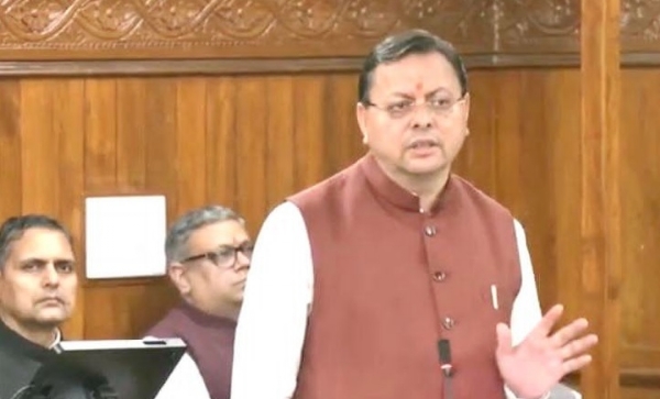 उत्तराखंड की रजत जयंती पर आहूत विधानसभा के विशेष सत्र के दूसरे दिन मंगलवार को मुख्यमंत्री पुष्कर सिंह धामी सदन में। उत्तराखंड की रजत जयंती पर आहूत विधानसभा के विशेष सत्र के दूसरे दिन मंगलवार को मुख्यमंत्री पुष्कर सिंह धामी सदन में।