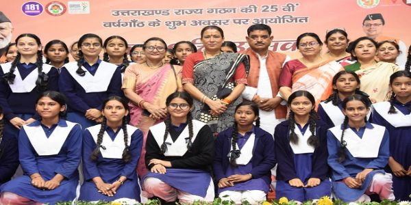 उत्तराखंडस्य विकासीयः आधारो मातृशक्ति: रेखा आर्या