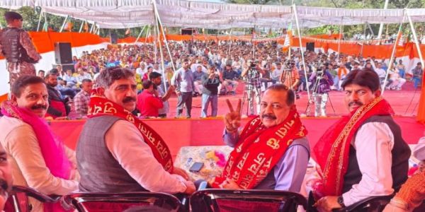 2014 तमे वर्षे नरेंद्र मोदिनः प्रधानमंत्रिणि जाते एव दशकेभ्यः चलन् भेदभावः समाप्तः -डॉ. जितेंद्र सिंहः