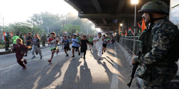 बीएसएफ महानिदेशको जम्मू मैराथनस्य नेतृत्वं कृतम्, ऑपरेशन सिंदूरस्य परं प्रथमयत्नः