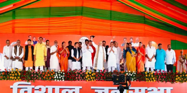 मोदी-नीतीशयोः युगलमेव बिहारं विकसितं करिष्यति : अमित शाहः