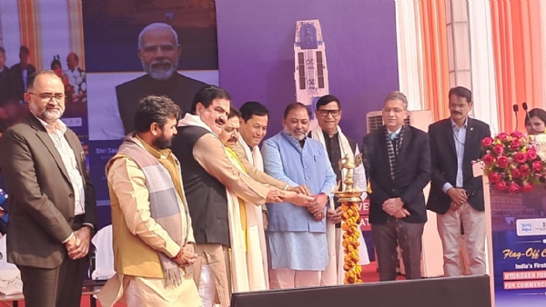 कार्यक्रम में केन्द्रीय मंत्री सर्बानंद सोनोवाल कार्यक्रम में केन्द्रीय मंत्री सर्बानंद सोनोवाल