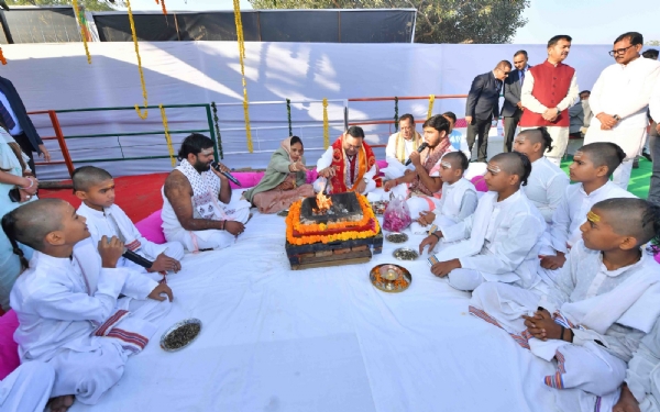 मुख्यमंत्री भजनलाल शर्मा ने पिंजरापोल गौशाला में की गोसेवा एवं रक्तदान शिविर का किया अवलोकन मुख्यमंत्री भजनलाल शर्मा ने पिंजरापोल गौशाला में की गोसेवा एवं रक्तदान शिविर का किया अवलोकन