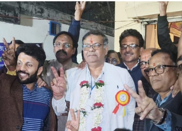 मारवाड़ी सम्मेलन चुनाव में मुकेश मित्तल फिर बने अध्यक्ष, रिकॉर्ड मतदान ने बनाया इतिहास मारवाड़ी सम्मेलन चुनाव में मुकेश मित्तल फिर बने अध्यक्ष, रिकॉर्ड मतदान ने बनाया इतिहास