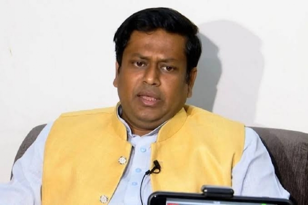 केंद्रीय मंत्री डॉ. सुकांत मजूमदार केंद्रीय मंत्री डॉ. सुकांत मजूमदार