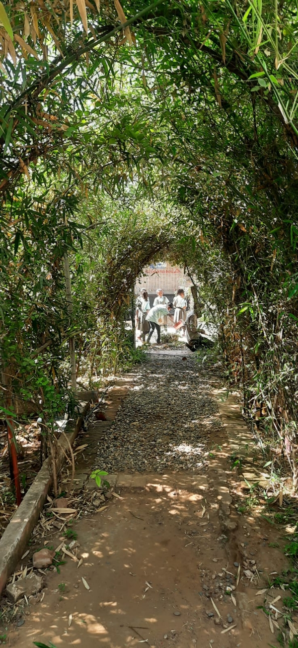 ગાંધીનગરની જીવરાજના મુવાડા પ્રાથમિક શાળા ગાંધીનગરની જીવરાજના મુવાડા પ્રાથમિક શાળા