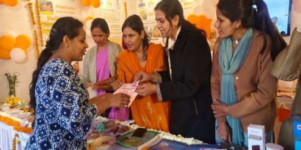 राज्यस्तरीयप्रदर्शने महिला-बालविकासविभागस्य योजनासु उत्साहः दृष्टिगोचरः